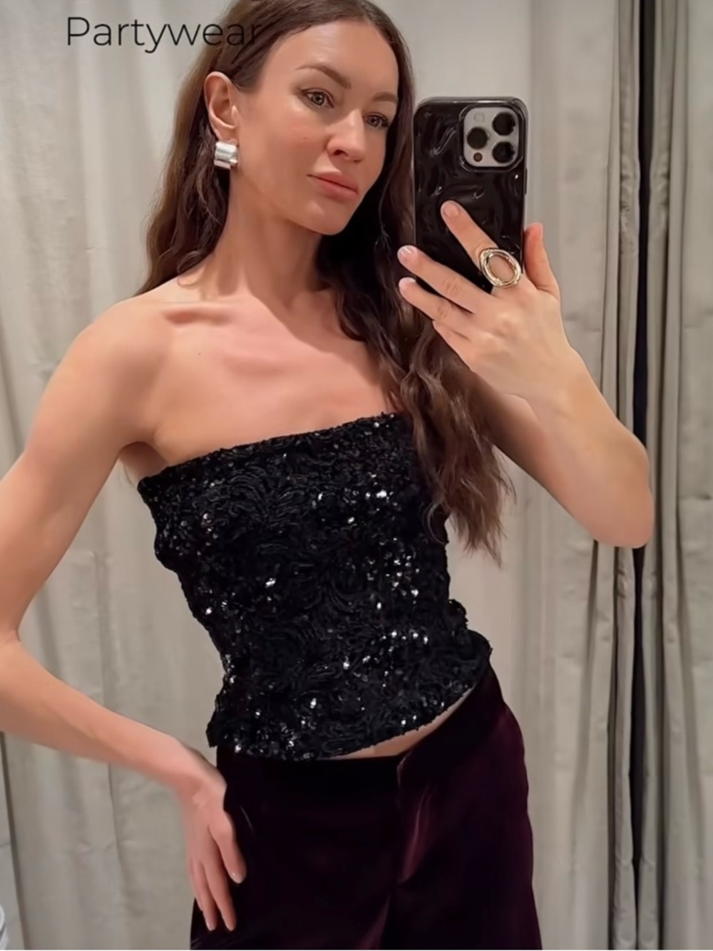 TREND NEW ZARA 2025 COLLECTION SEQUIN VELVET TOP SIZE M 
🚨FIRM PRICE